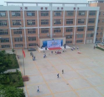 校企勾結 強制在校學生到電子廠實習