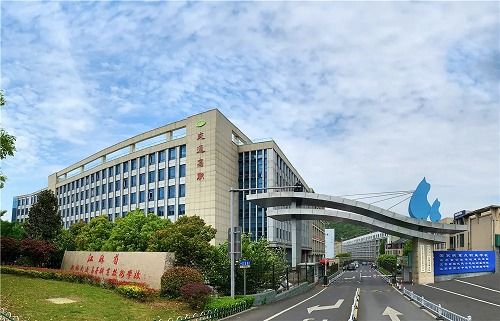 江蘇省無錫交通高等職業技術學校 中新本科直通班成果匯報會紀實