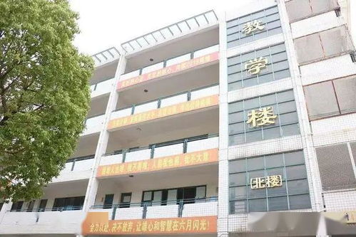 高考不 高烤 ,廬江增配600多臺空調(diào)為考生助力